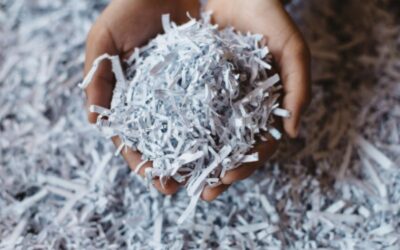 Papel reciclado. Una segunda oportunidad para hacer las cosas mejor.